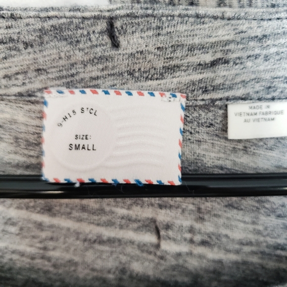 Anthropologie Postmark gray shoulder detail top - Picture 7 of 8